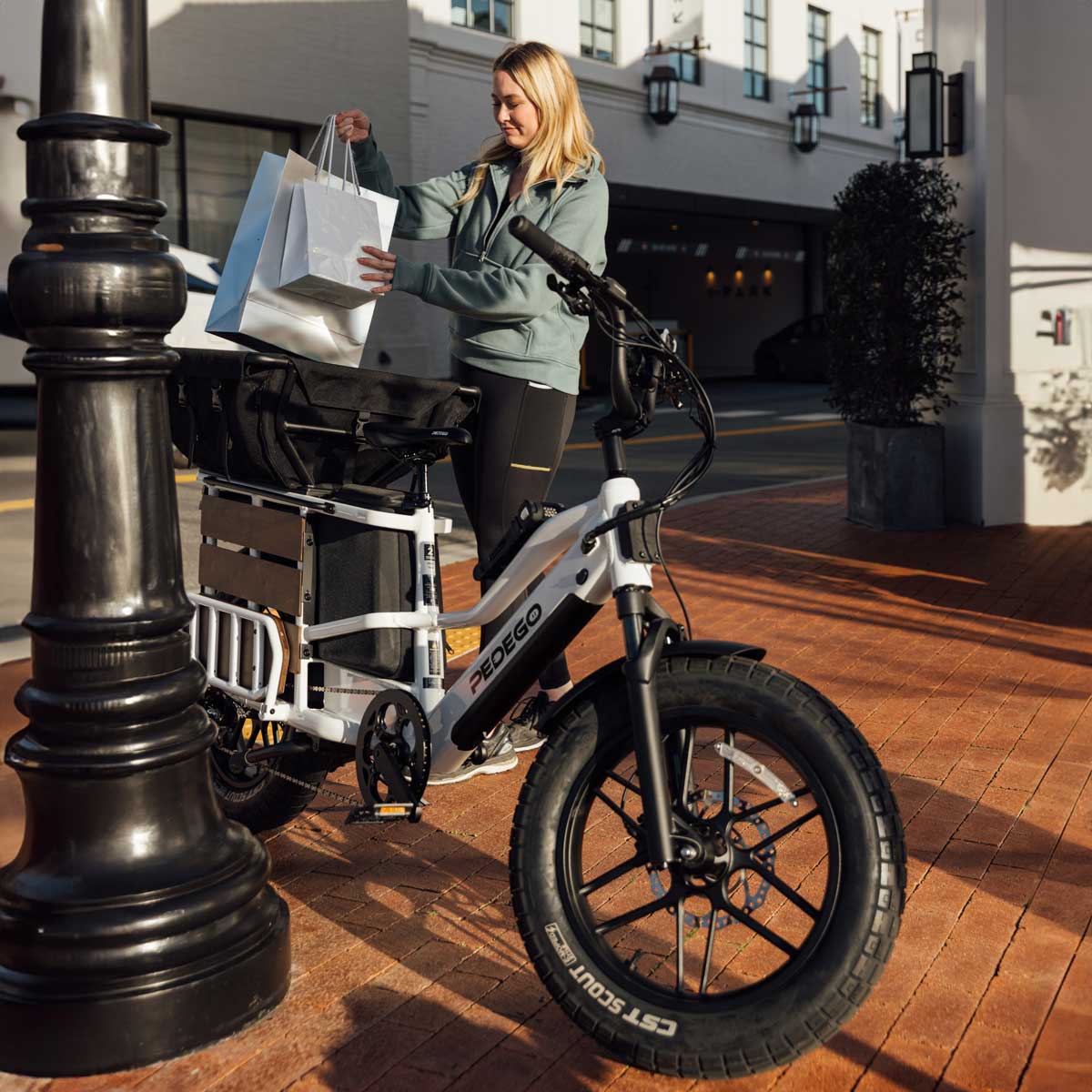 Pedego-Cargo-Canada-3